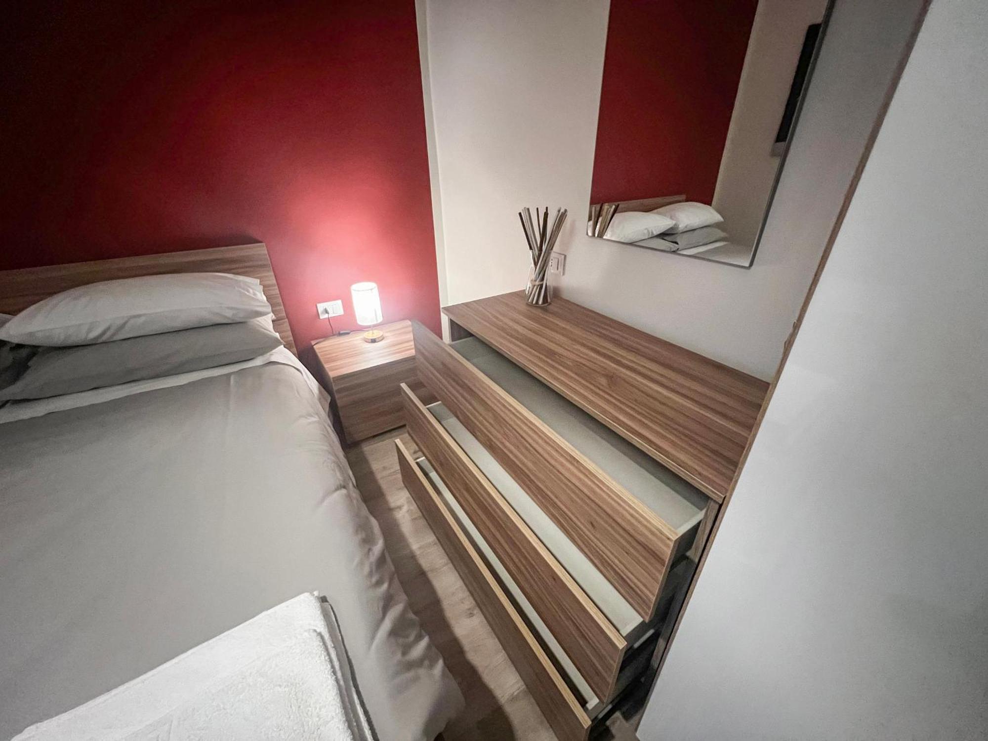 Appartamento Anna - Comfort E Stile In Centro Storico Imola Exterior photo